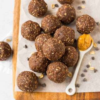 Chocolate Peanut Butter Protein Balls