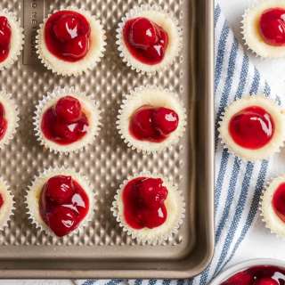 Mini Cherry Cheesecakes Recipe