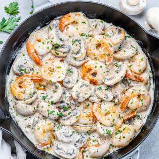 Garlic Shrimp in Creamy Mushroom Sauce