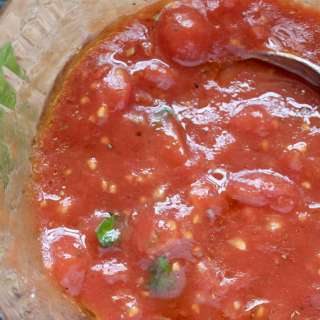Best Pizza Sauce Recipe (No Cook, Authentic Italian Style)