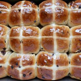 Mrs. Rabbit's Hot Cross Buns Recipe