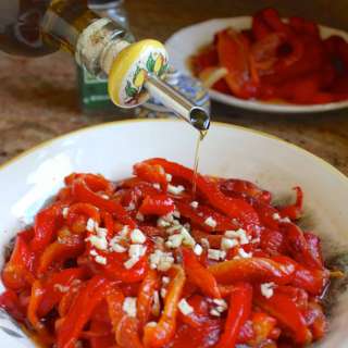 Italian Roasted Red Pepper Antipasto Salad