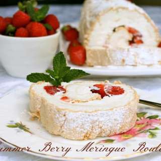 Meringue Roulade (with Summer Berries)