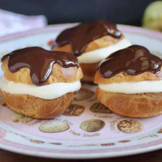 Profiteroles (Step by Step Recipe) with Chocolate Topping
