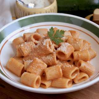 Zucchini Pasta Sauce (Creamy Tomato Style with Hidden Zucchini!)