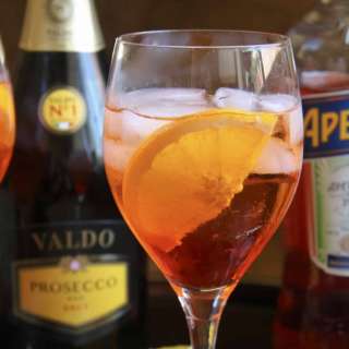 How to Make Aperol Spritz