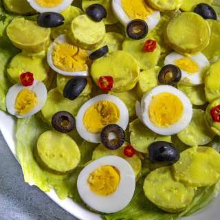 Papa a la Huancaina Recipe (Peruvian Potatoes in Spicy Cheese Sauce)