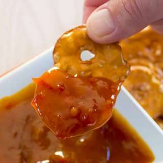 Sweet and Spicy Honey Mustard Pretzel Dip - Recipe