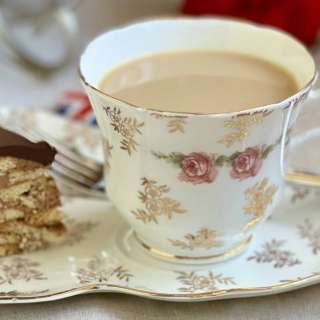 Chocolate Biscuit Cake (The Queen's Favorite Cake - Tiffin Recipe)