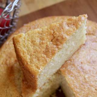 Apple Cake (Very Moist, Made with Yogurt)