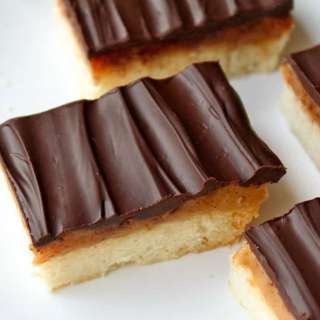 Authentic Millionaire's Shortbread or Caramel Shortcake (Shortbread with Caramel and Chocolate)