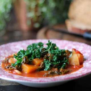 Kale and Ale Slow Cooker Stew (vegan)