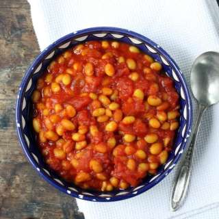 Easy Baked Beans with Turmeric
