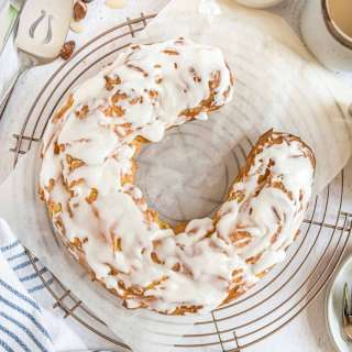 Almond Kringle