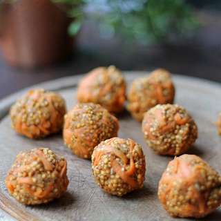 Carrot Cake Quinoa Truffles