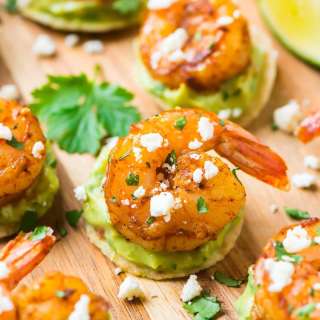 Spicy Shrimp Guacamole Bites