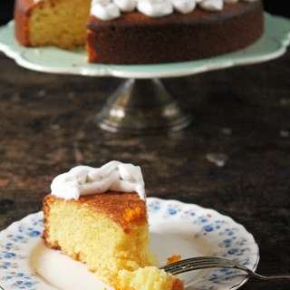 Almond and Orange Pan Corn Flour Cake