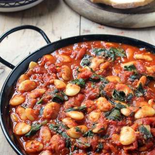 Spanish Beans with Tomatoes