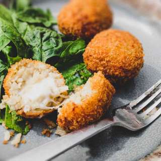 Supplì (Italian Rice Balls)