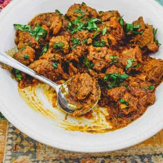 Kosha Mangsho (Bengali Lamb Curry)