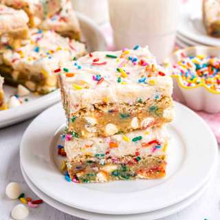 Frosted Funfetti Blondies Recipe