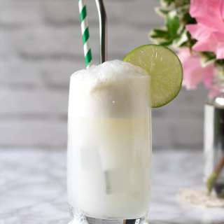 Gin and Tonic Float