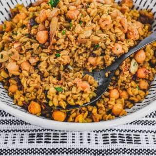 Freekeh Pilaf with Chickpeas