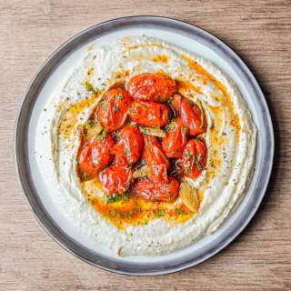 Hummus with Roasted Tomatoes