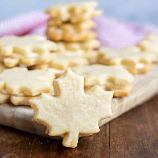 Maple Cream Cookies