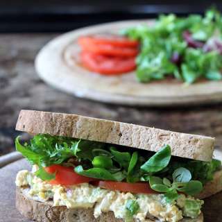 Vegan Tuna Mayo (aka tuna salad) Sandwich