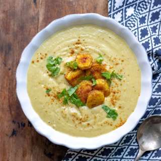 Easy Roasted Parsnip Soup