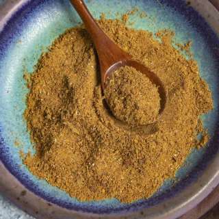 Homemade Garama Masala Recipe (How to Make Garam Masala)