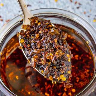 Chili Crisp Recipe – How to Make Chili Crisp