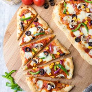 Naan Pizza