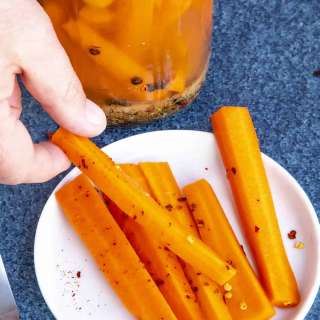 Pickled Carrots Recipe - How to Pickle Carrots