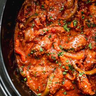Slow Cooker Sausage and Peppers