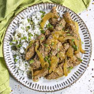 Bistec Encebollado