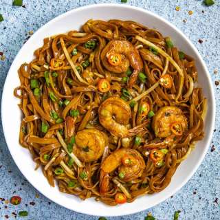 Mie Goreng (Indonesian Stir Fry Noodles)
