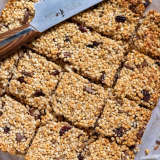Chocolate Quinoa Bars