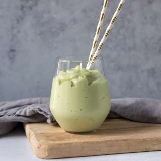 Sinh To Bo - Vietnamese Avocado Milkshake