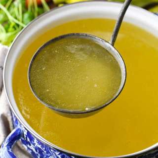 How to Make Chicken Broth