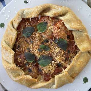 Tomato Pepperoni Galette Pie Recipe