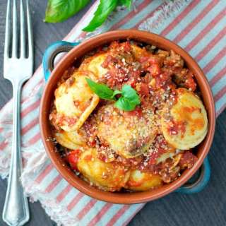 Easy Slow Cooker Recipes: Slow Cooker Ravioli Casserole