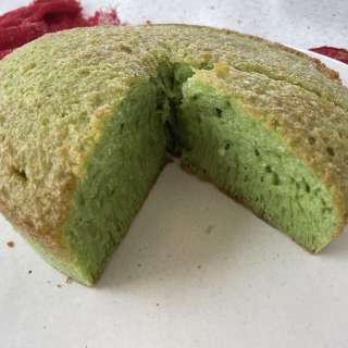 Vietnamese Honeycomb Cake (Banh Bo Nuang)