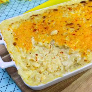 Dinosaur BBQ Mac & Cheese