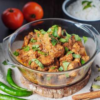 Chicken Curry Lucknowi Style Recipe