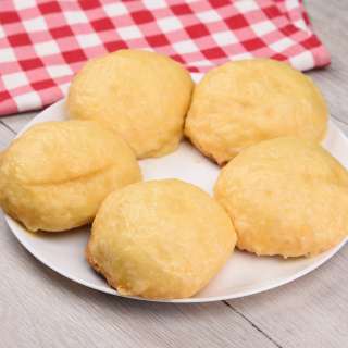 Dampfnudeln German Dumplings