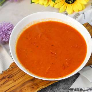 Low FODMAP Enchilada Sauce Recipe