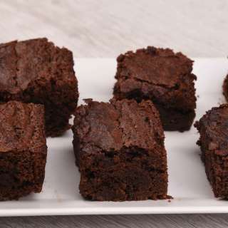 Easy Low FODMAP Vegan Chocolate Cake Recipe