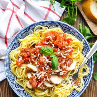 Tomato Pesto Pasta with Grilled Chicken